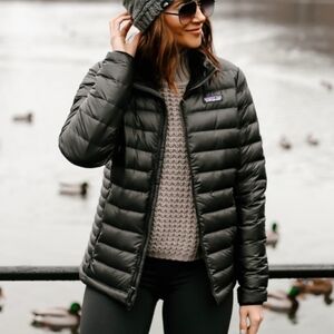 Patagonia Down Sweater Jacket Puffer Black Women's XS